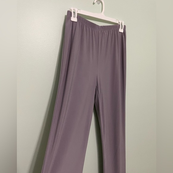 Anthony originals size M. in gray. Light and airy and ver comfy. Like new! - Picture 3 of 4